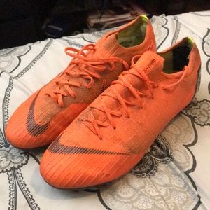 Nike vapor acc flyknit size 8.5